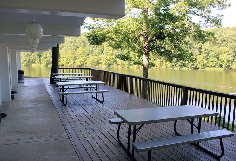 Семейные Апартаменты, Lynnhurst Family Resort