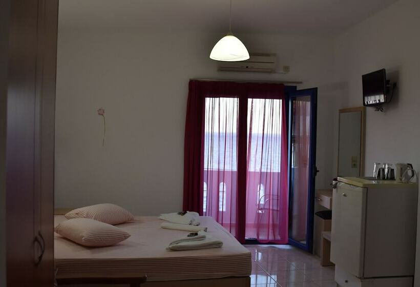 Номер Стандарт, Paralia Guest House