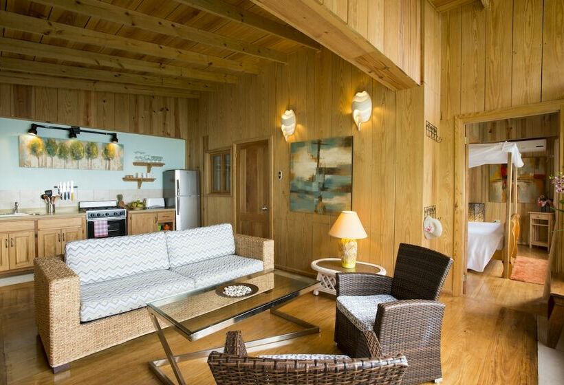 استودیو ساده, Castara Retreats
