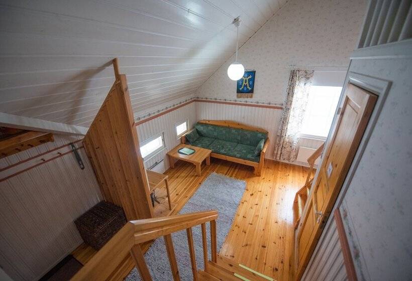 Апартаменты Семейные 1 Спальня, Holiday Village Kuukiuru