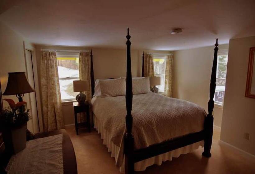 Люкс Повышенной Комфортности, Riverwood Inn