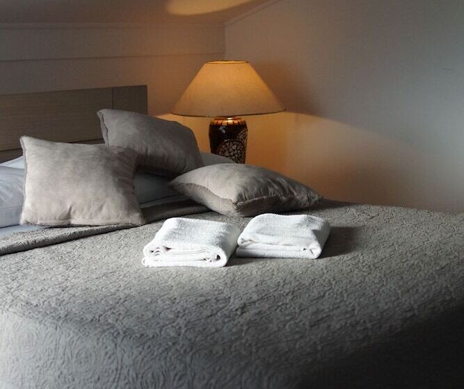 Номер Стандарт с Балконом, Apartments And Rooms Degra