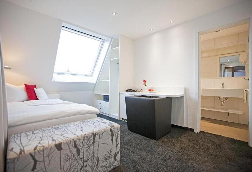 Comfort Single Room, Krone Ohg