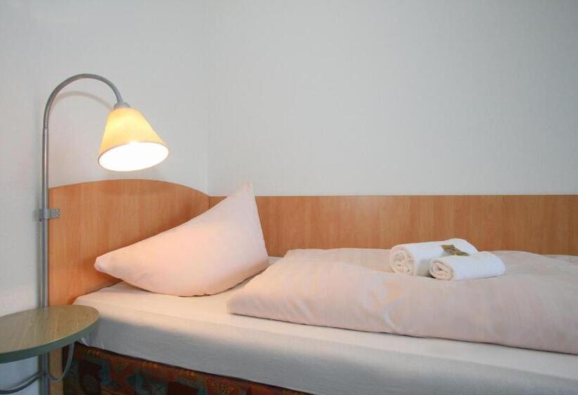 اتاق استاندارد یک نفره, Residenz Hotel Giessen