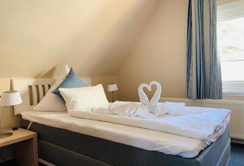 Apartamento 1 Dormitório Vista Jardim, Seehotel Neue Liebe