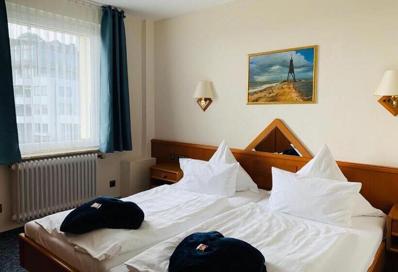 Triple Room Sea View, Seehotel Neue Liebe