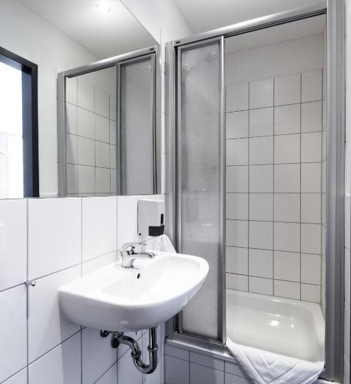 Номер Economy, Dream Inn Hotel Regensburg Ost