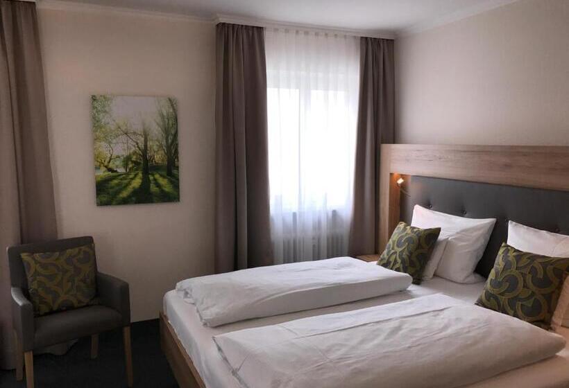 Quarto Estandar, Kronprinz