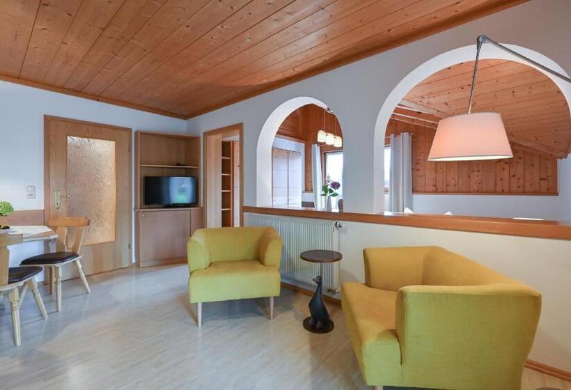 Апартаменты 1 Спальня с Балконом, Landhaus Grobert