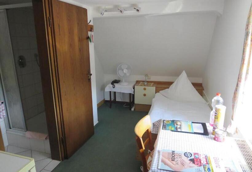 Номер Economy Индивидуальный, Der Gasthof In Alfdorf