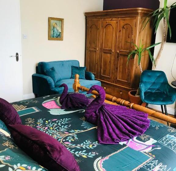 Номер Superior Кровать Кинг, Stunning Super King, Close To Beach, Shared Bathroom
