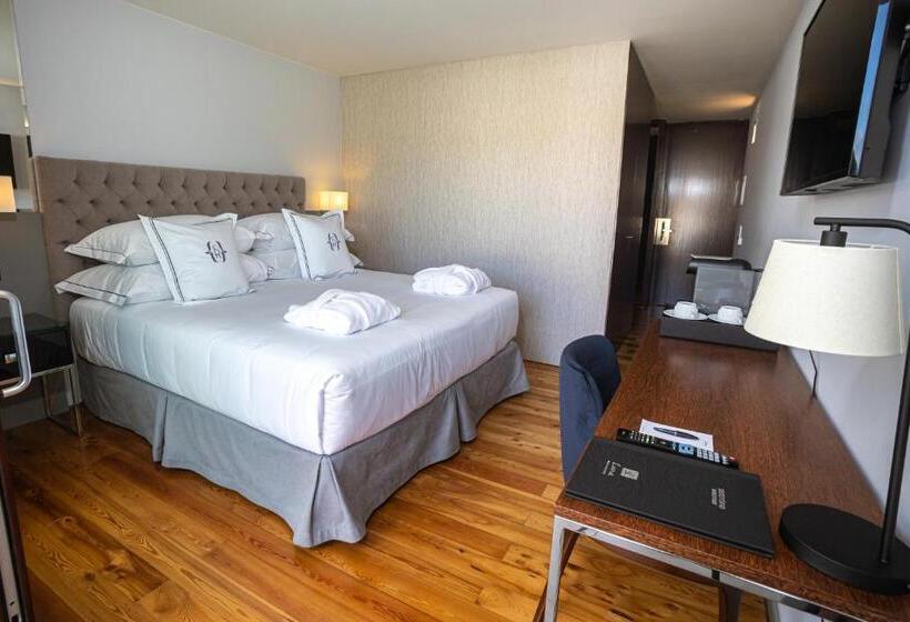 Классический номер с террасой, Solar Do Requeijo By Luna Hotels & Resorts
