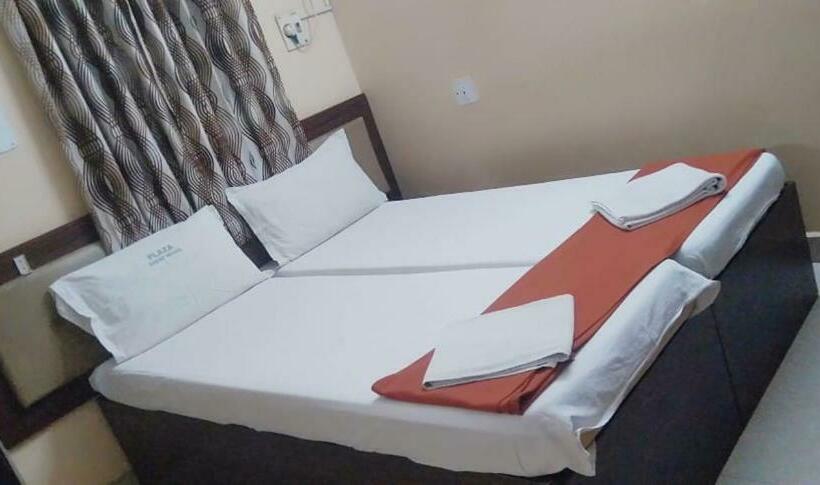 豪华房间, Plaza Guest House