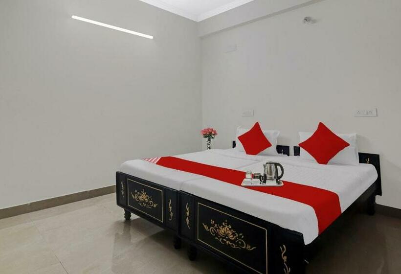 三人经典房间, Oyo 91495  Vijay Laxmi Residency
