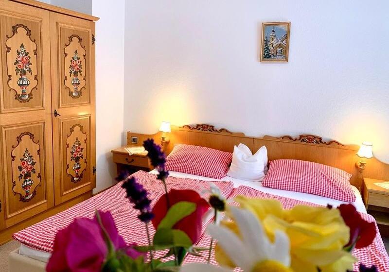Номер Стандарт с Балконом, Haus Jagerer