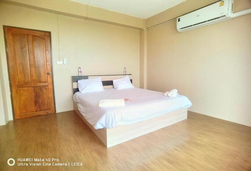 Номер Economy, 115 Townhouse