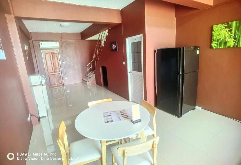 Номер Economy, 115 Townhouse