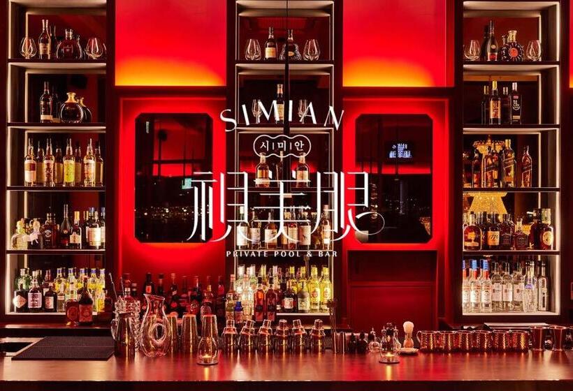 Люкс Премиум, Citadines Connect Hari Busan