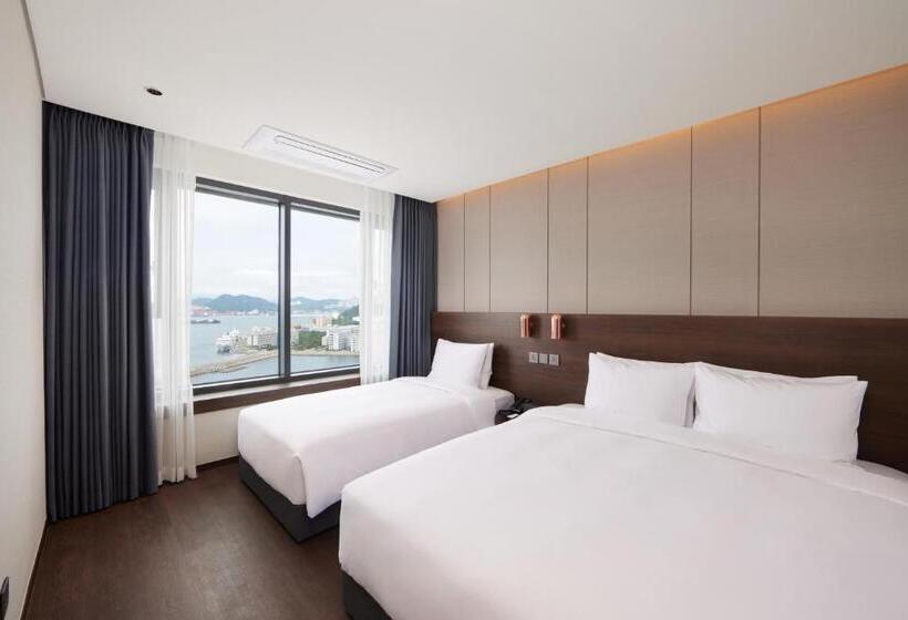 Люкс Премиум, Citadines Connect Hari Busan
