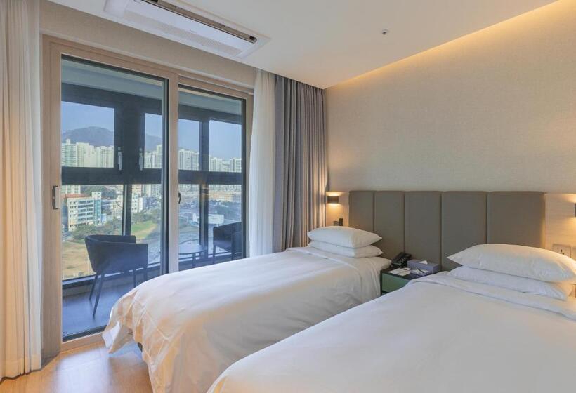 Номер Deluxe, Citadines Connect Hari Busan