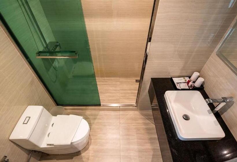 Номер Deluxe, The Tj Hotel Jomtien
