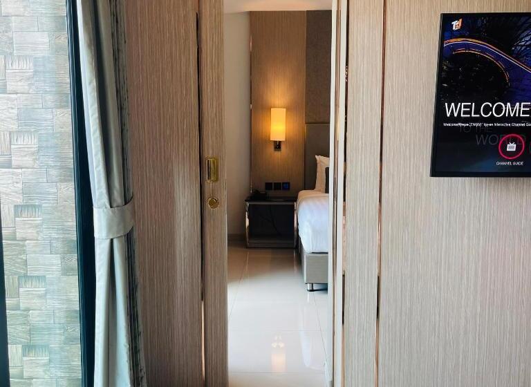 Семейный Номер Deluxe, The Tj Hotel Jomtien