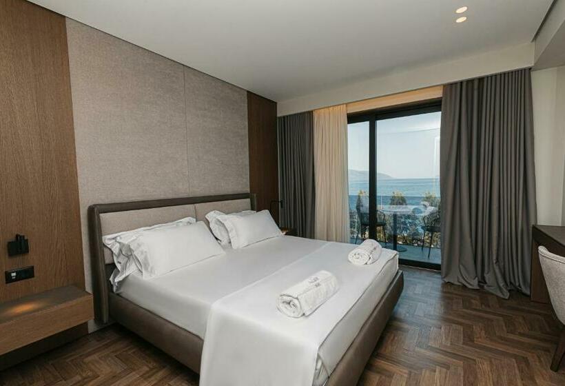 Номер Deluxe Вид на Море, Mazarine Hotel, Vlorë, Albania