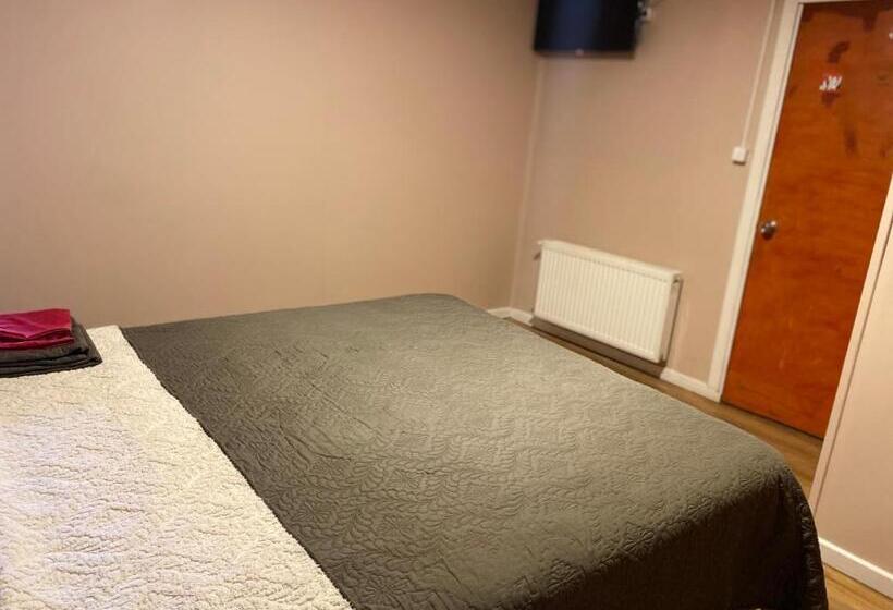 غرفة قياسية حمام مشترك, World S End Hostal