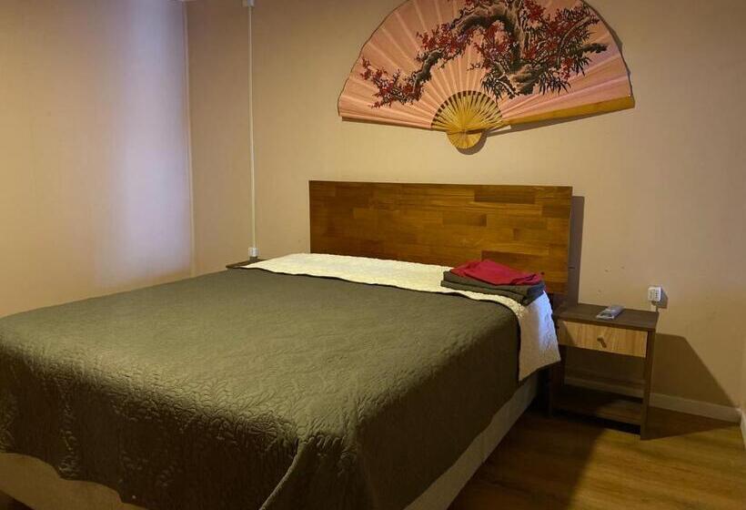 غرفة قياسية حمام مشترك, World S End Hostal