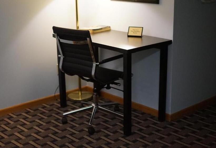 스탠다드 룸, Budget Host Inn Fridley