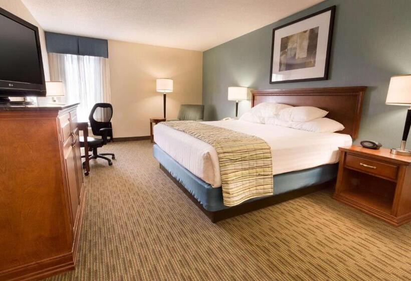 带大床的高级房间, Drury Inn & Suites St Louis Southwest