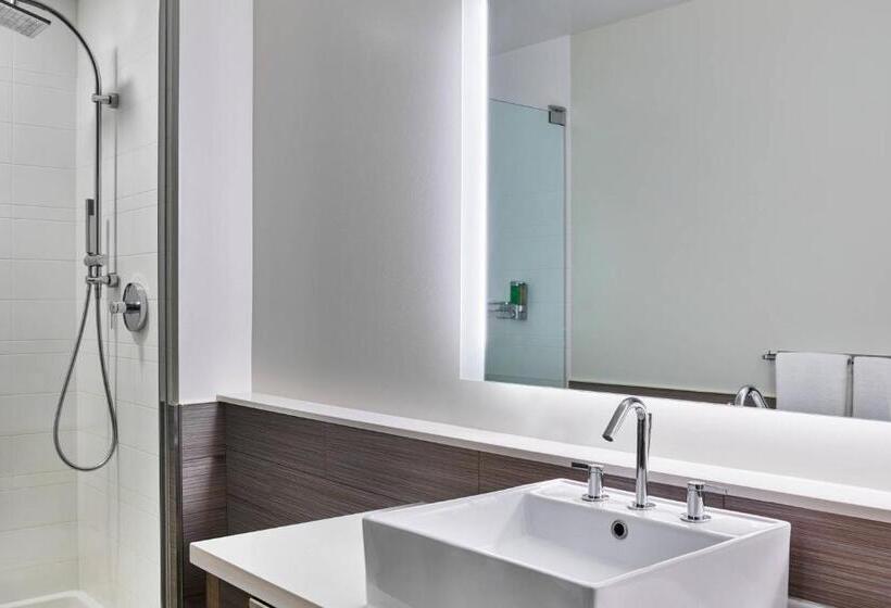 Люкс Executive Кровать Кинг, Element Denver Park Meadows