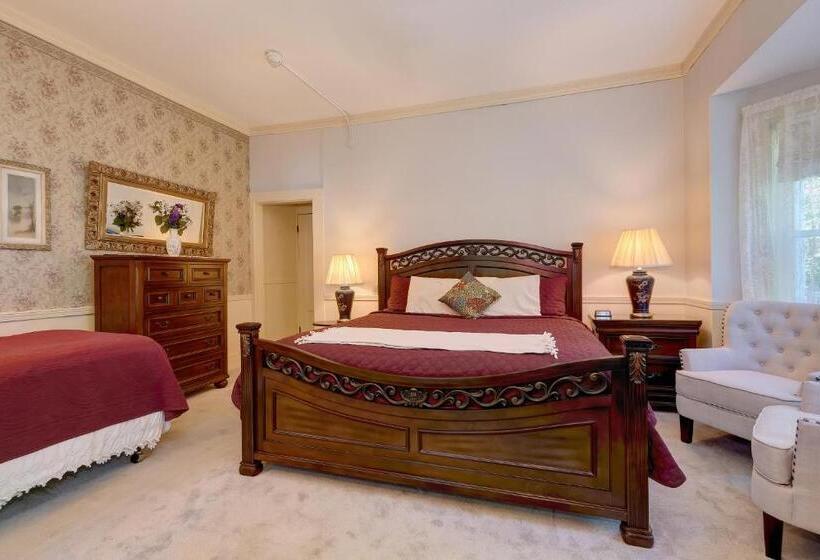 Трехместный Номер Deluxe, Mira Monte Inn & Suites
