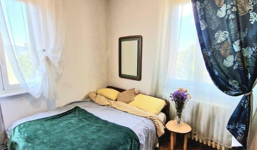 اتاق استاندارد با چشم‌انداز کوهستان, Monstera Room Vicino Al Centro