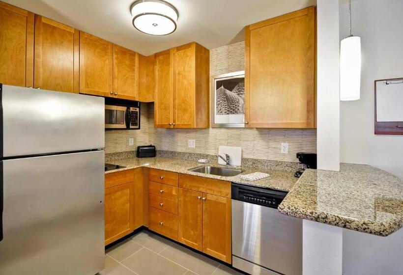 스위트 킹사이즈 침대, Residence Inn Saint Louis O Fallon