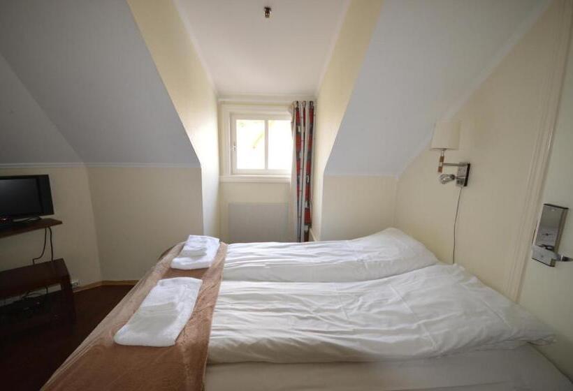 Номер Стандарт, Victoria Hotel Kragerø