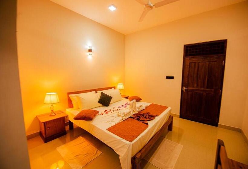 Номер Deluxe с Балконом, C B S Resort Udawalawe
