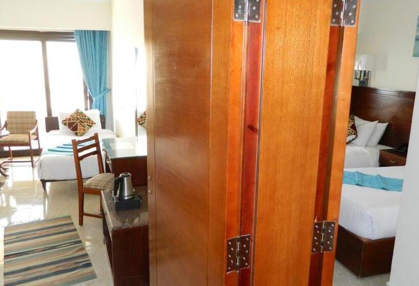 اتاق خانوادگی, Delmar Hotel Matrouh