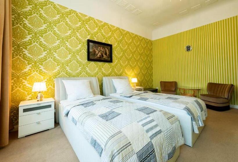اتاق استاندارد, Pension Dahlem