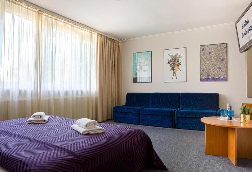 اتاق استاندارد چهار تخته, Ambiente Berlin City