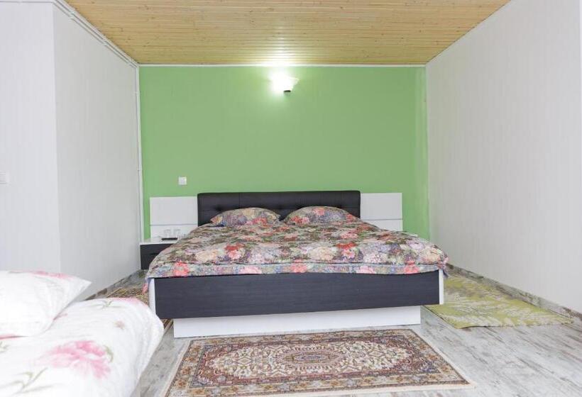 Четырехместный Номер Стандарт, Casa Dacilor Liberi