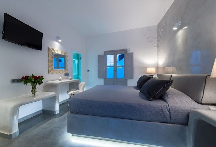 Quarto Superior, Nefeli Homes   Adults Only