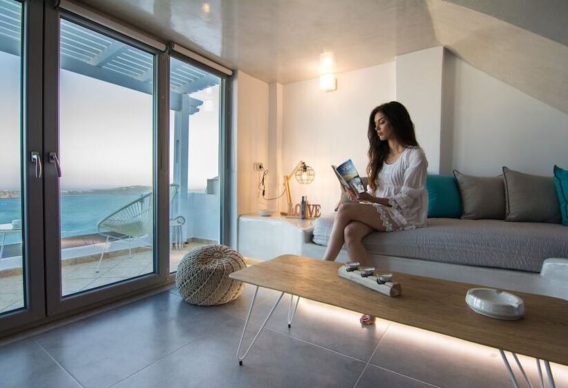 Quarto Dúplex, Nefeli Homes   Adults Only