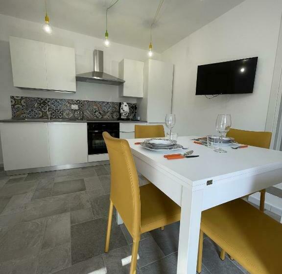 آپارتمان 1 خوابه همکف, Marosa Casa Vacanze
