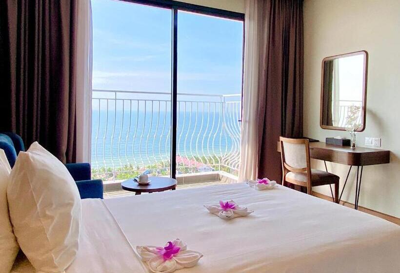اتاق سه نفره دلوکس با چشم‌انداز دریا, Vipol Mui Ne Hotel & Spa