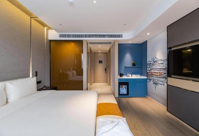 Номер Стандарт, Atour Hotel Nanjing Olympic Sports Center Tianhe Plaza