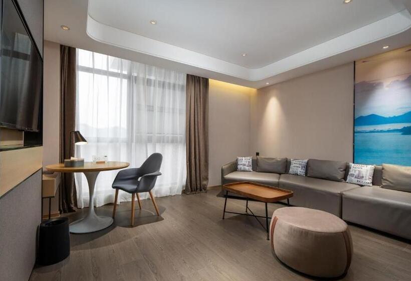 Полулюкс Вид на Сад, Atour S Hotel Shenzhen Longgang Zhonghaixing