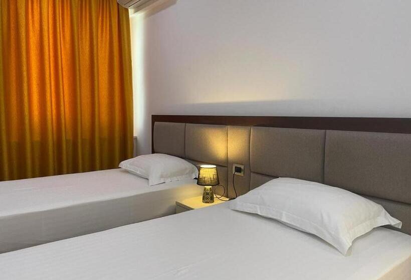 Deluxe Suite Sea View, 3b Suites Boutique