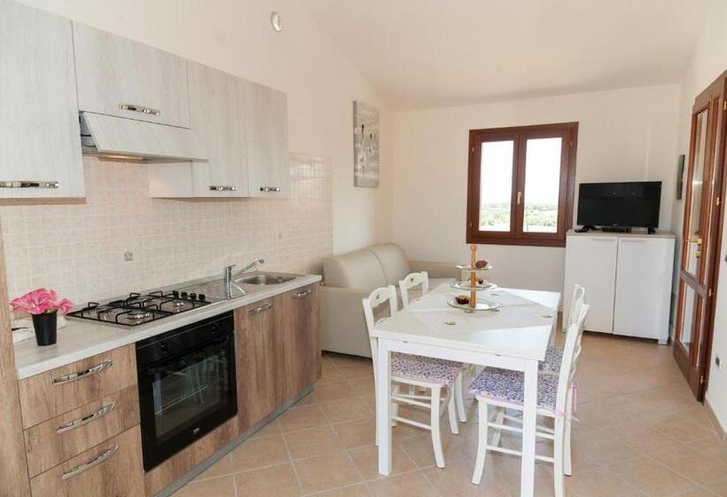 Apartamento 2 Dormitórios, Corte Di Gallura
