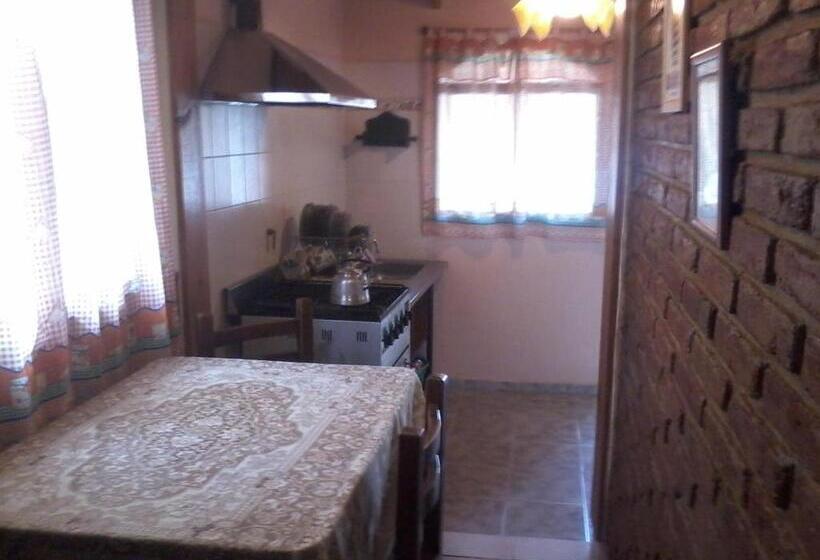 오두막, La Casa De Ana